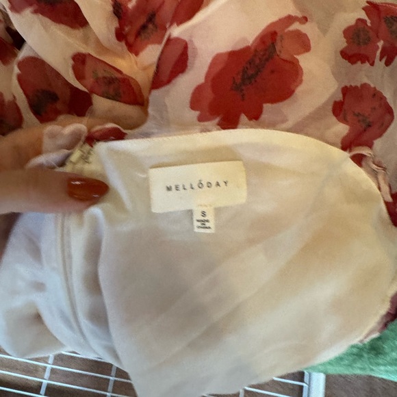 Melloday Red & White Floral Print Ruffled Dress - Picture 3 of 3